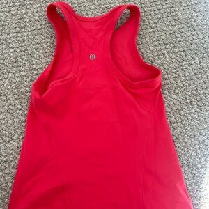 Lululemon tank top